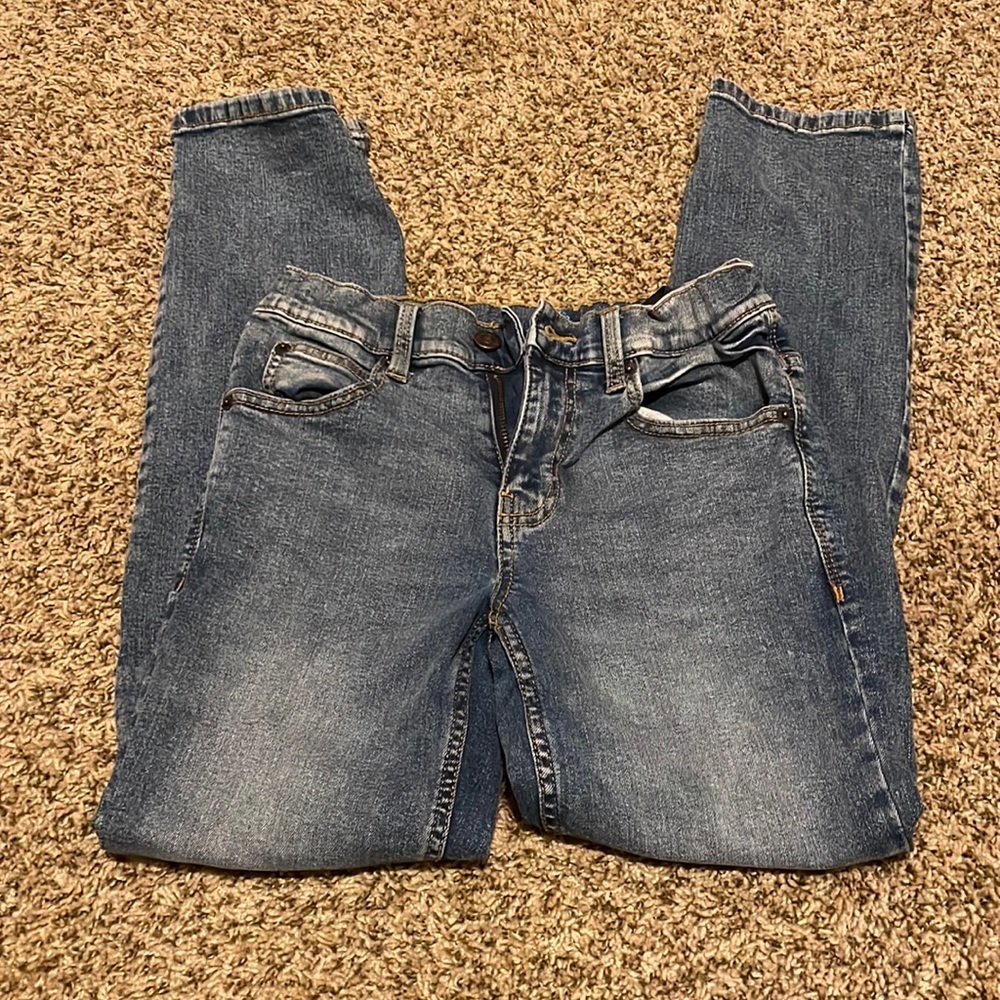 Classic slim jeans